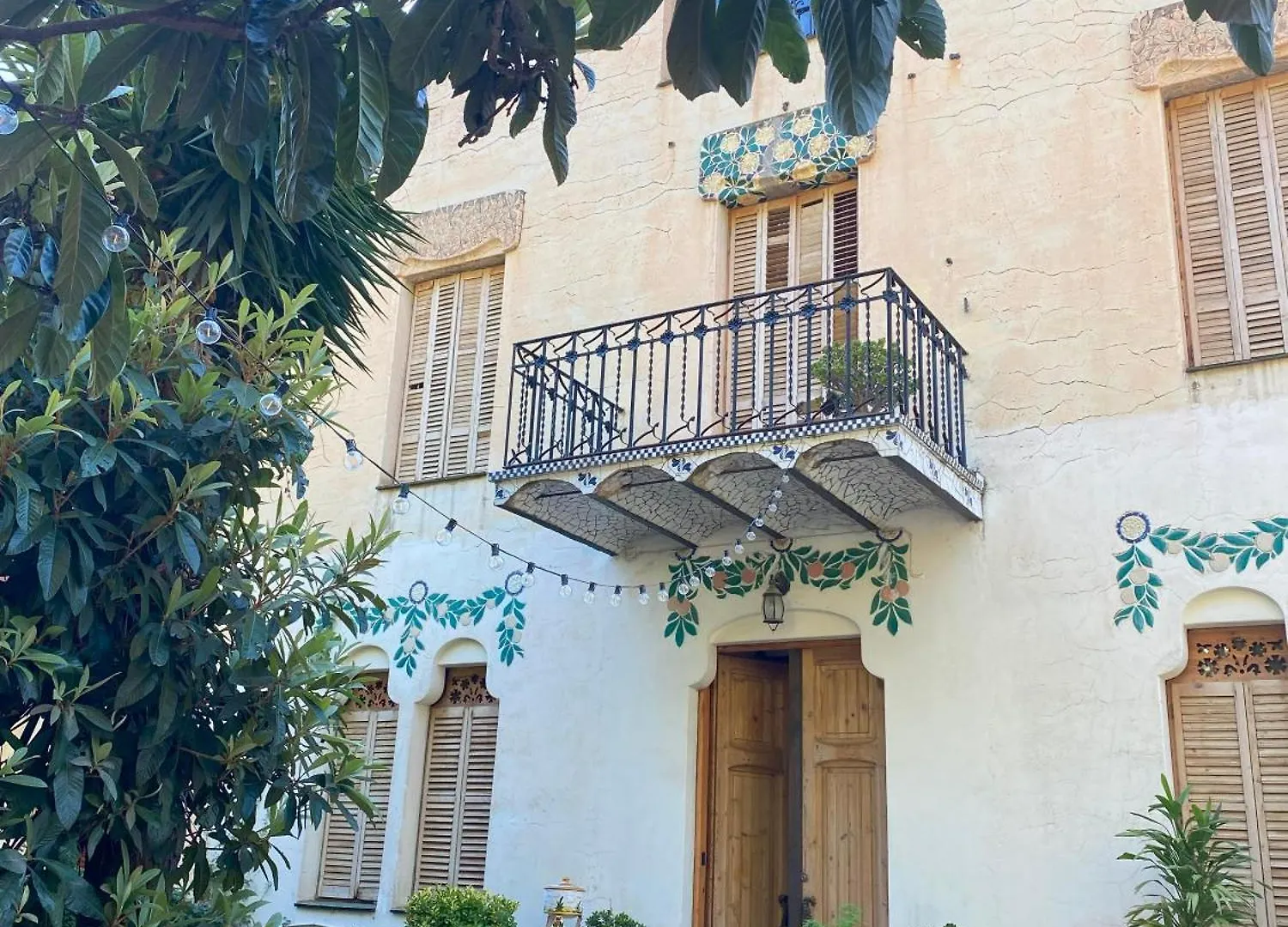 Vila Ca L'Andreu Teia. Casa Modernista Španělsko